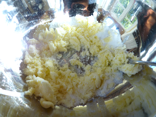 creaming sugar butter