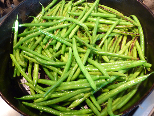 cooked green beans