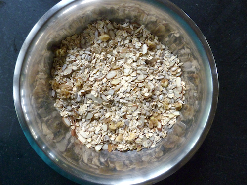 mixed oats and nuts/seeds