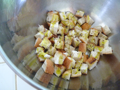 seasoned bread cubes