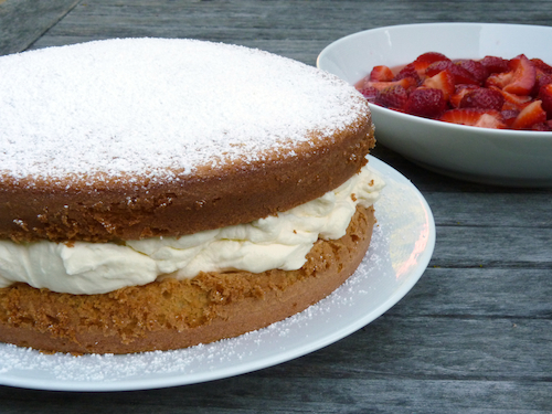 mascarpone cream cake